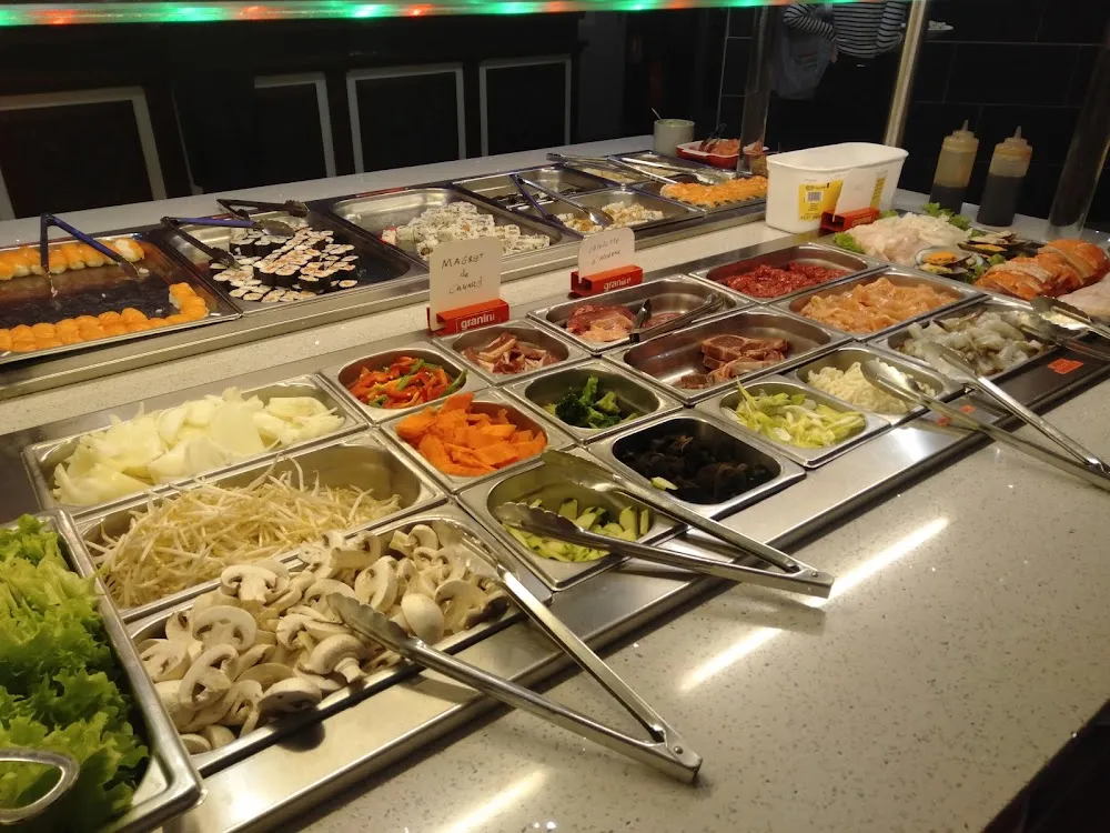 Coin Wok Viande Poisson Légumes